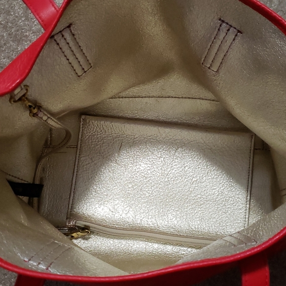 Fossil Leather Tote Purse - Picture 2 of 7